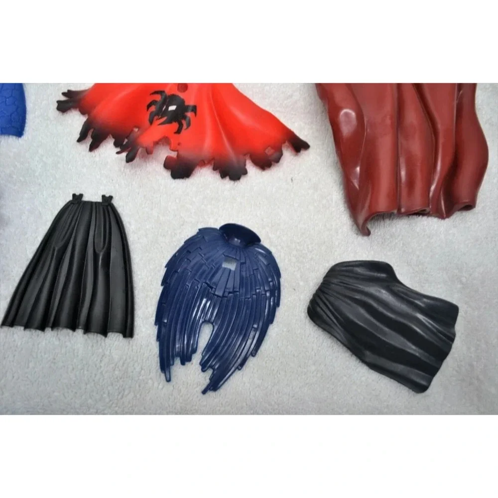 Vintage 1990's Marvel Lot of 9 Action Figure Capes (Capes Only)(D3)